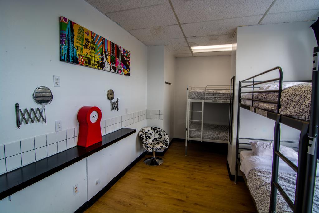 Wicked Hostels - Calgary Luaran gambar